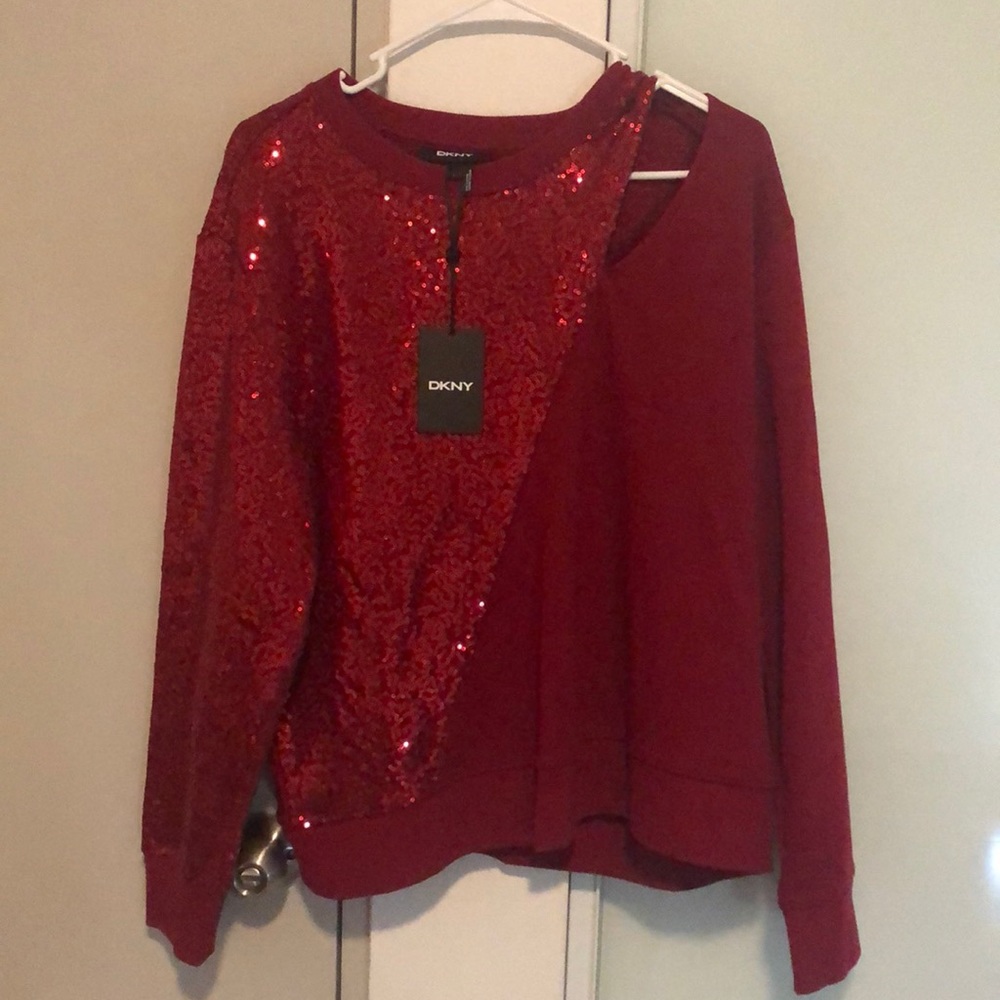 Brand New Sweatshirt With cutoff front!